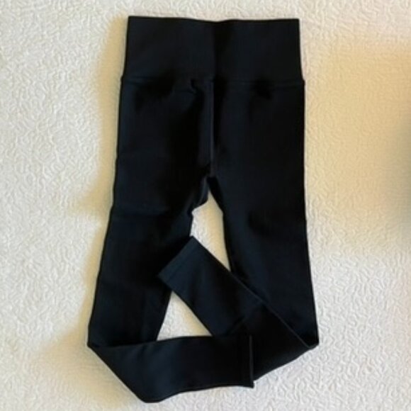 NWOT Stronger the Label ribbed black leggings - Picture 3 of 4
